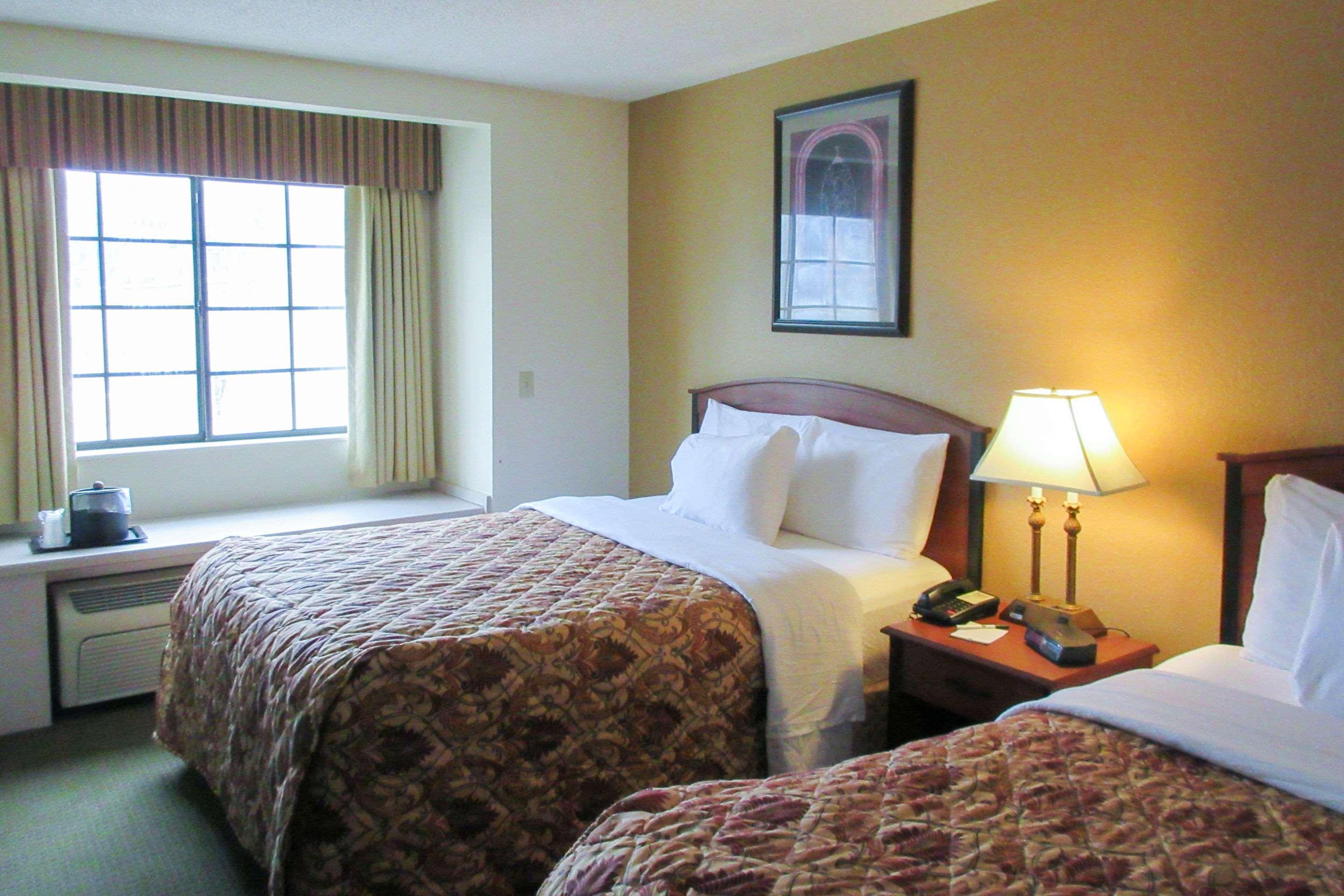 Quality Inn & Suites Prestonsburg Next To Mountain Arts Center Exterior foto